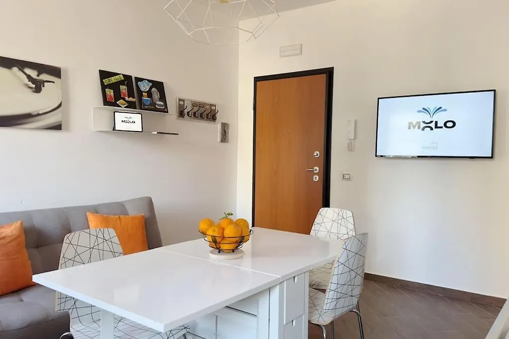 Molo Five Apartment Palermo