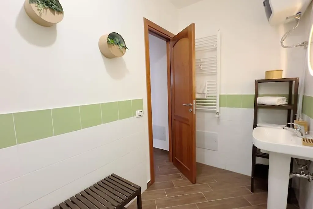 Molo Five Apartment Palermo