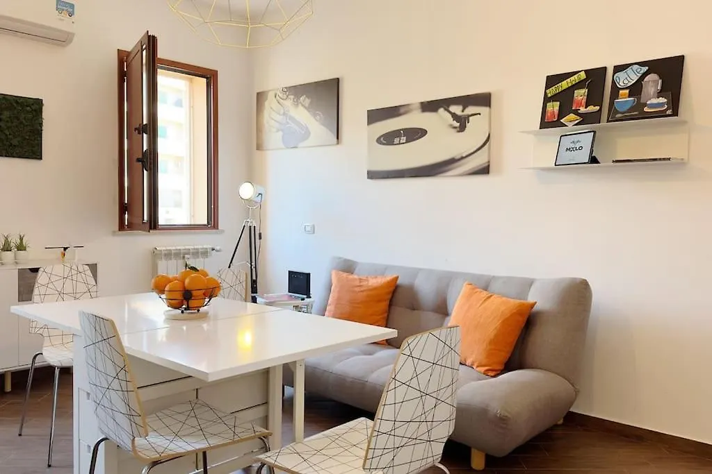 Molo Five Apartment Palermo